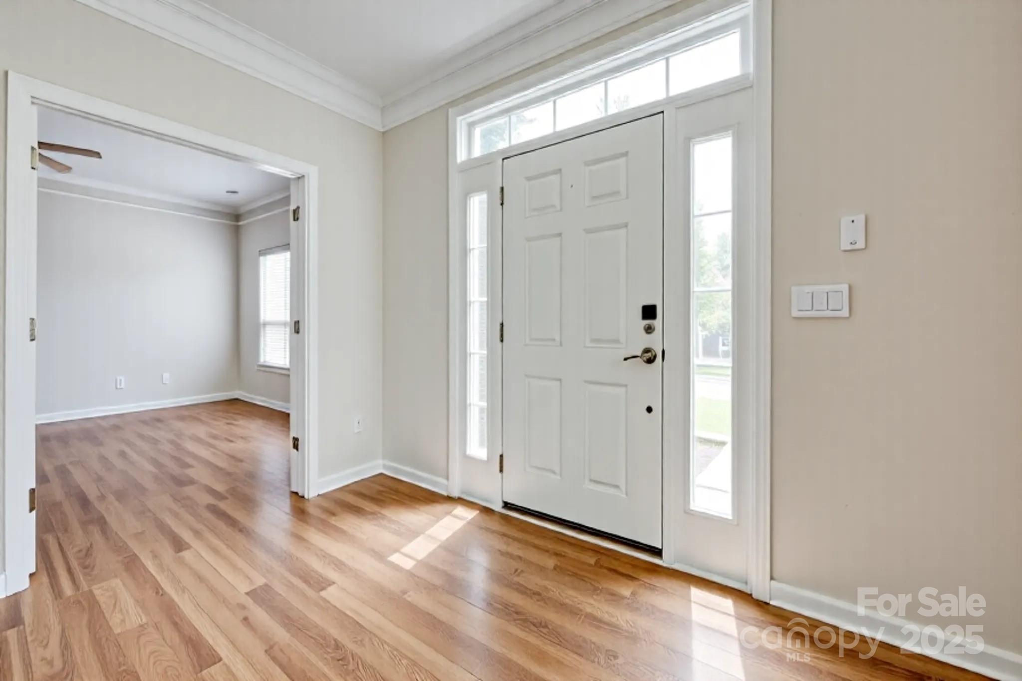 3725 Leela Palace Way Property Photo 3