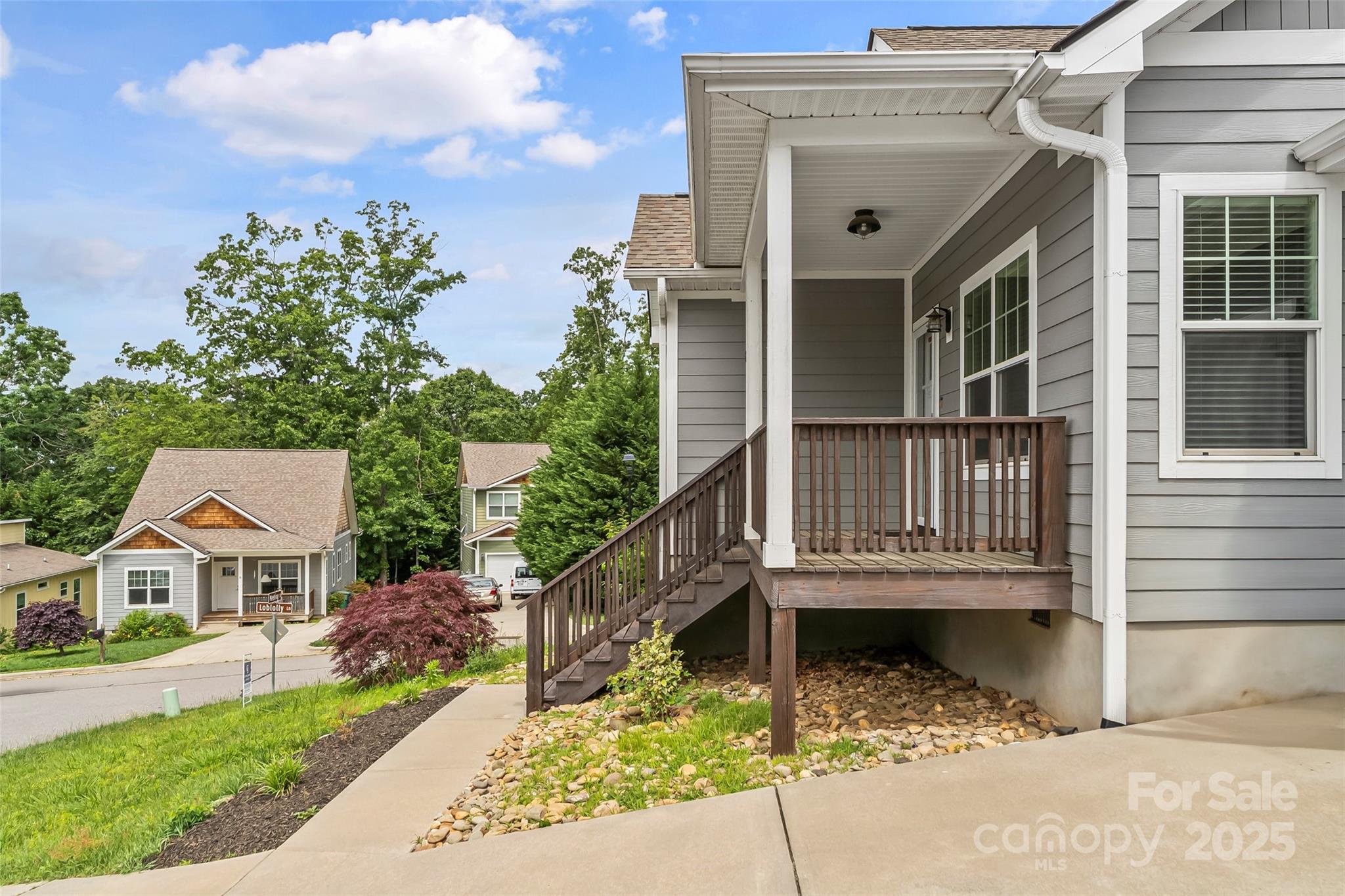 6 Meeting Street Property Photo 28