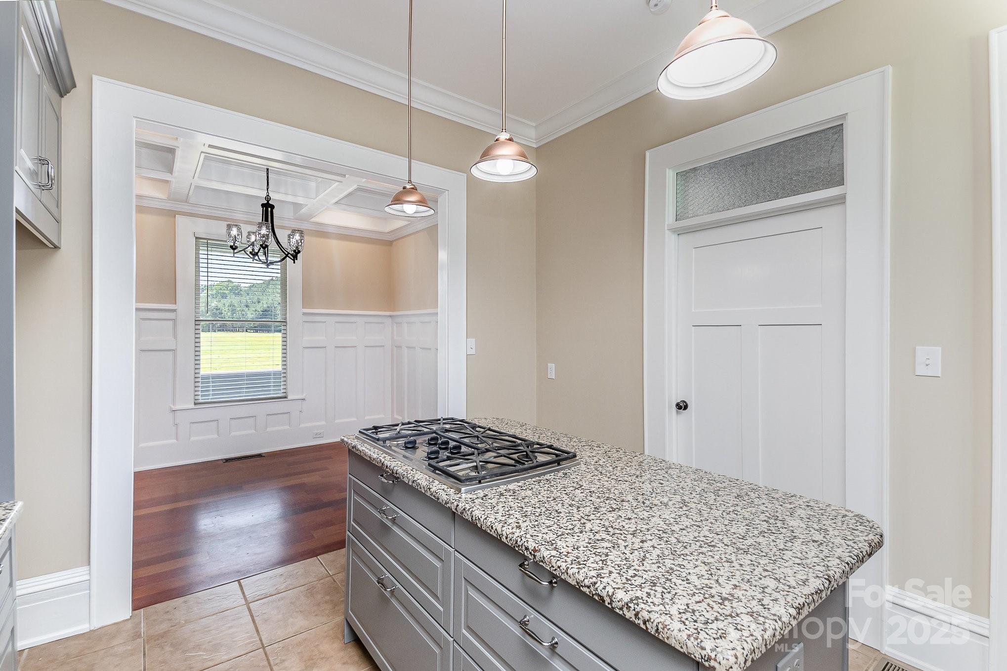 135 Waycross Drive Property Photo 14