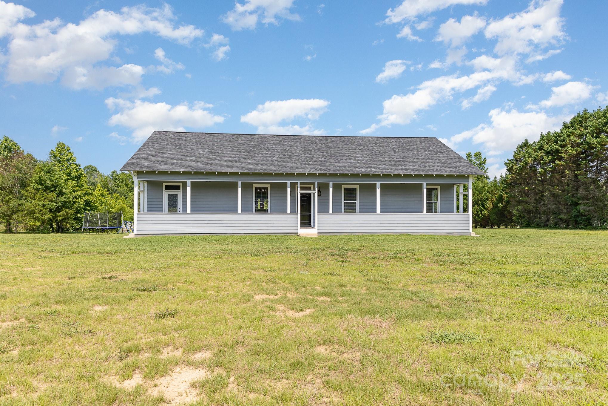 135 Waycross Drive Property Photo 26