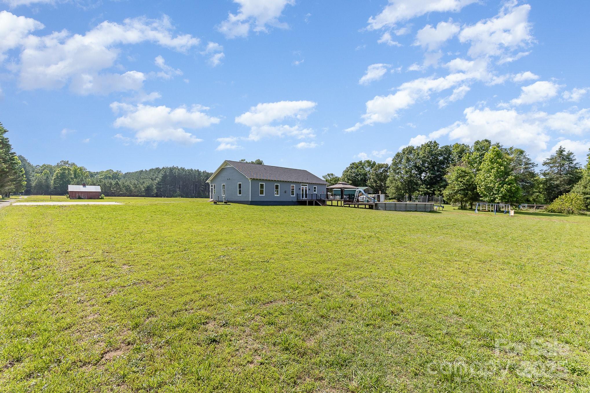 135 Waycross Drive Property Photo 29