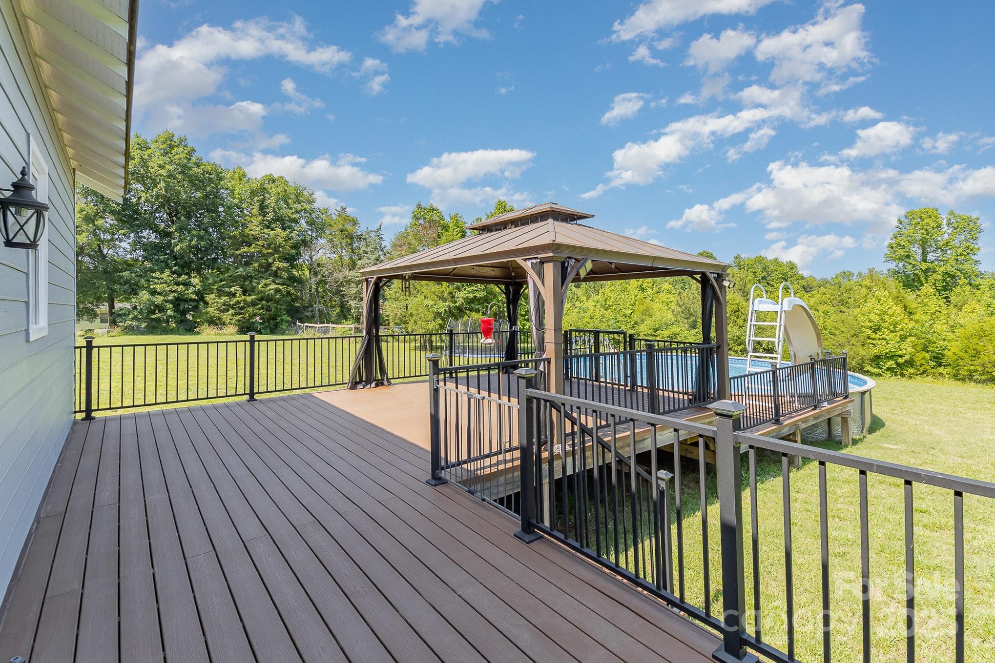 135 Waycross Drive Property Photo 31