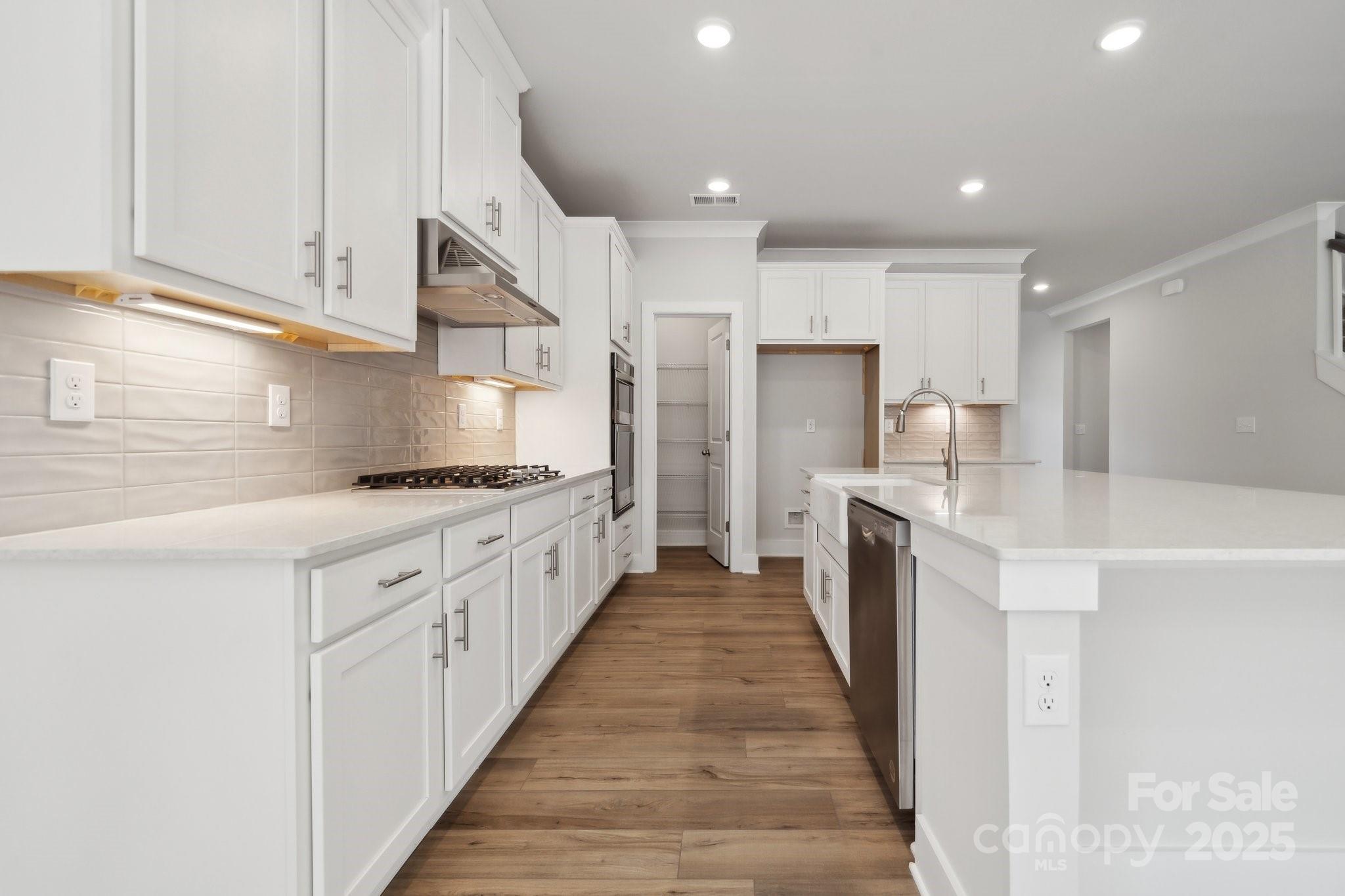 21063 Running Creek Drive 11 Property Photo 8