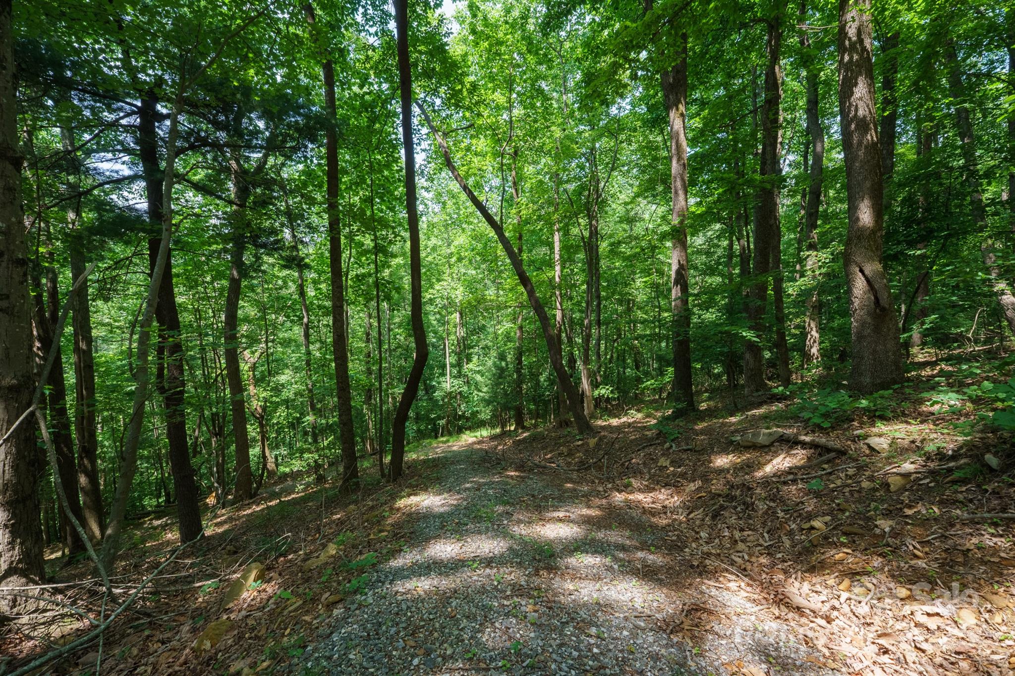 00 Hendren Road Property Photo 3