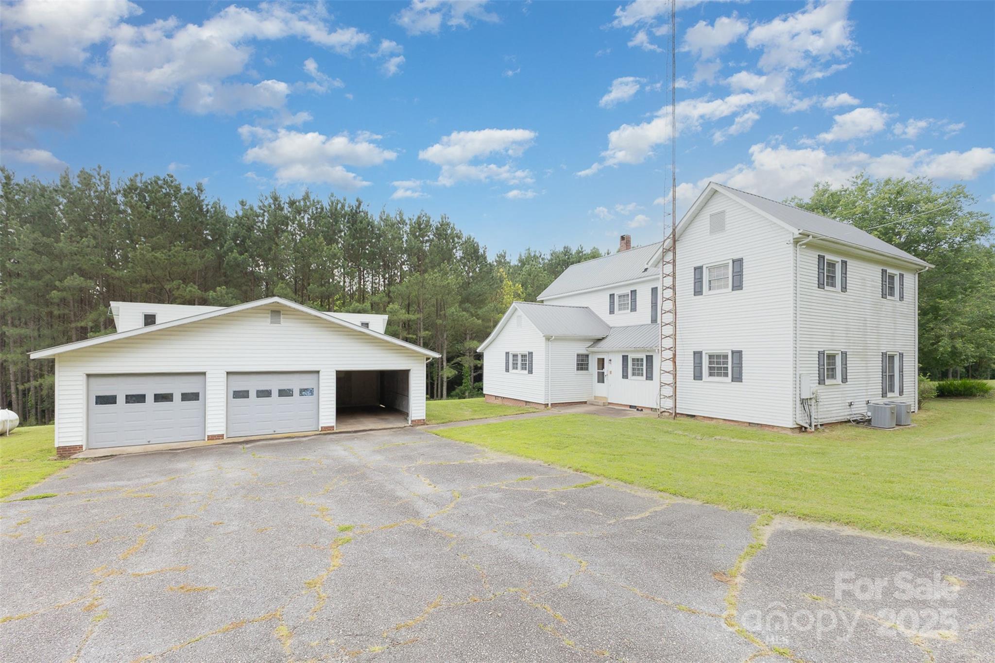 130 Merton Road Property Photo 2