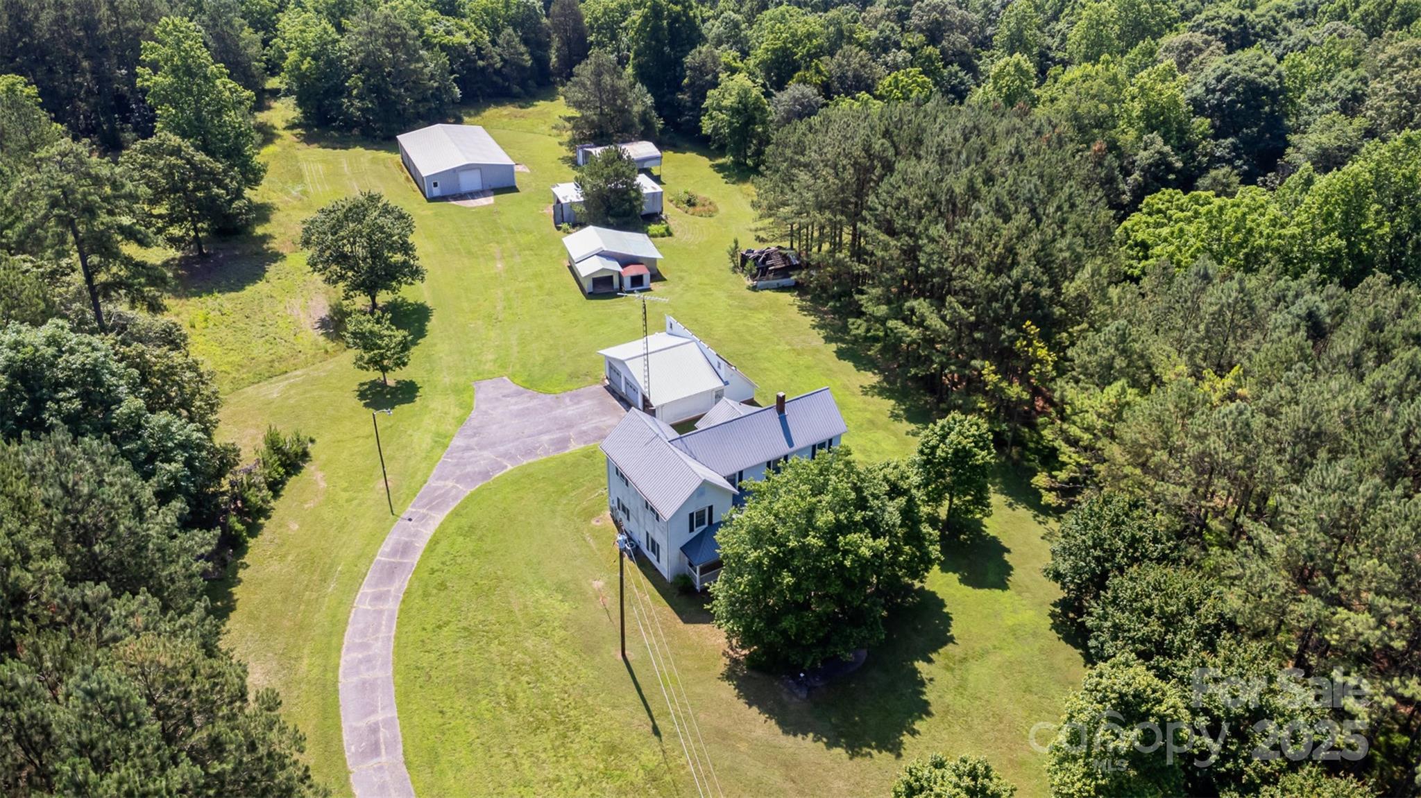 130 Merton Road Property Photo 3