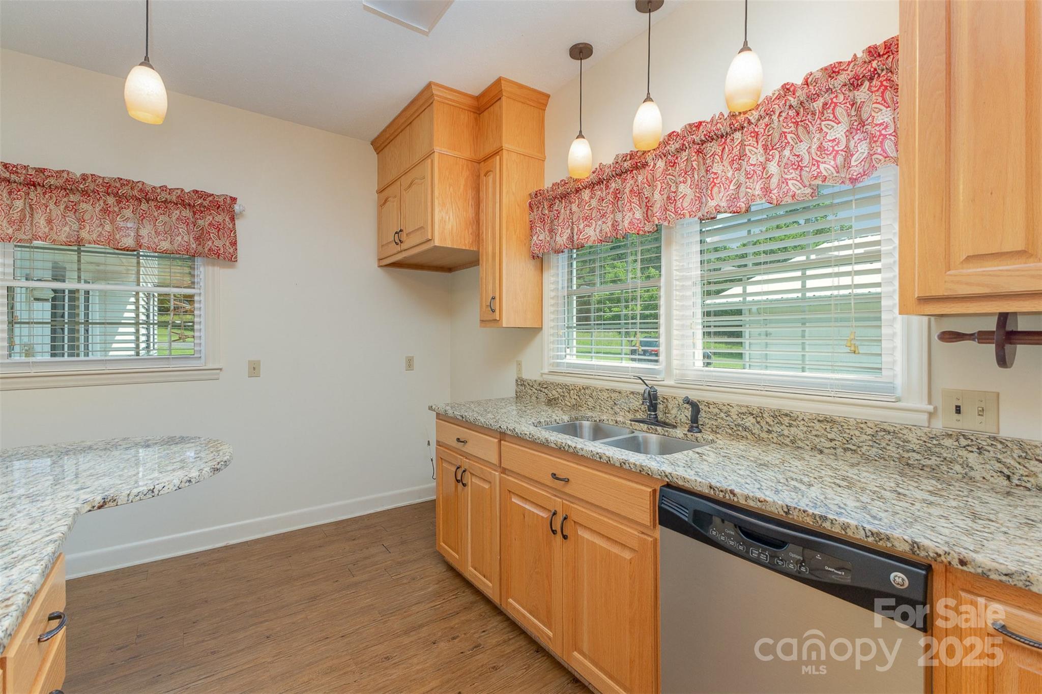 130 Merton Road Property Photo 18