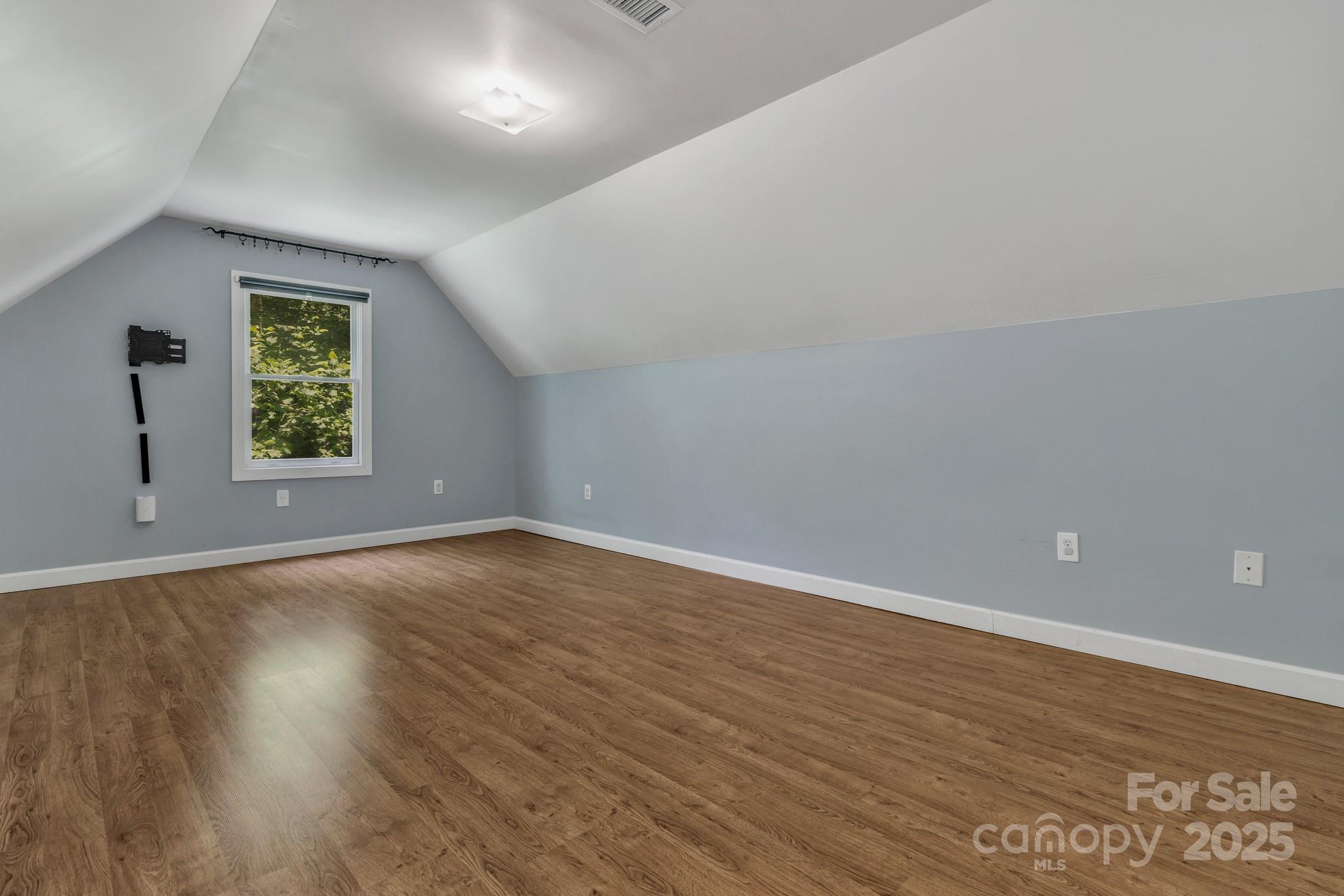 102 Overbrook Road Property Photo 35
