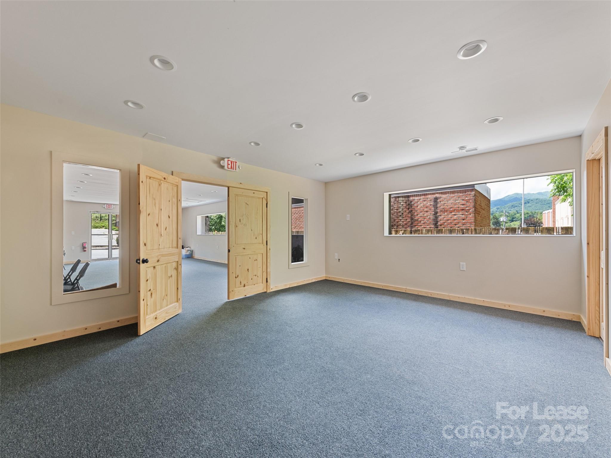 101 Veterans Boulevard Property Photo 11