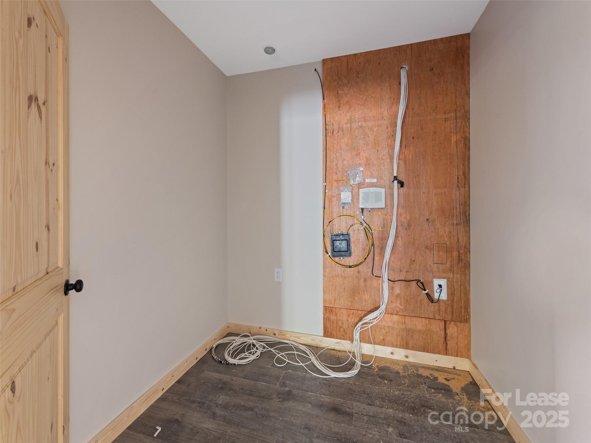 101 Veterans Boulevard Property Photo 14