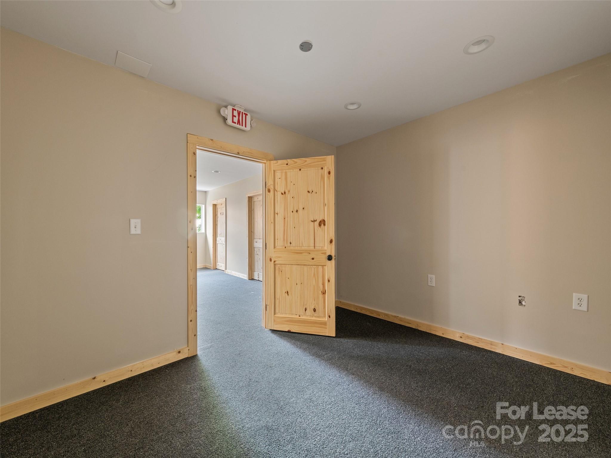 101 Veterans Boulevard Property Photo 16