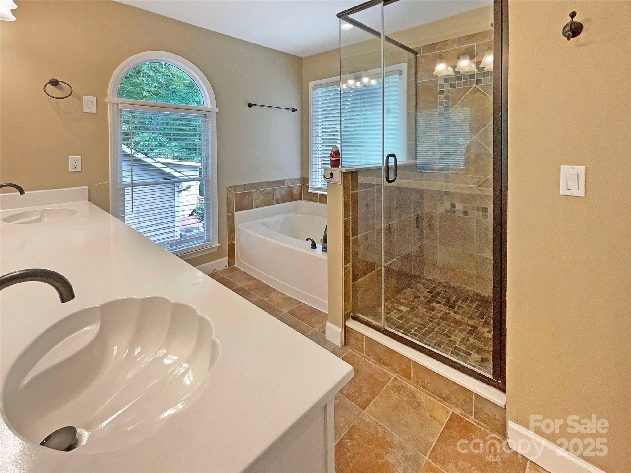 12092 Spinnaker Drive Property Photo 7