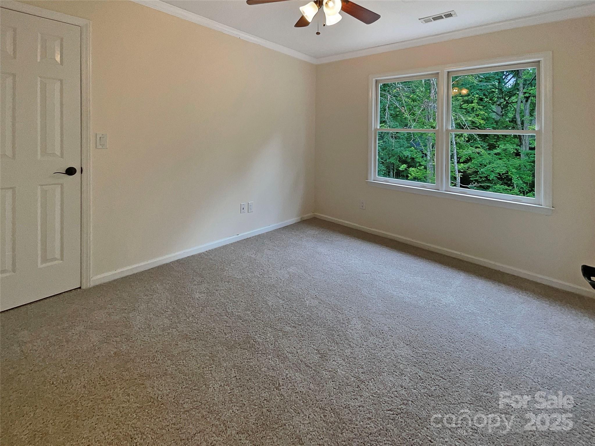 12092 Spinnaker Drive Property Photo 17