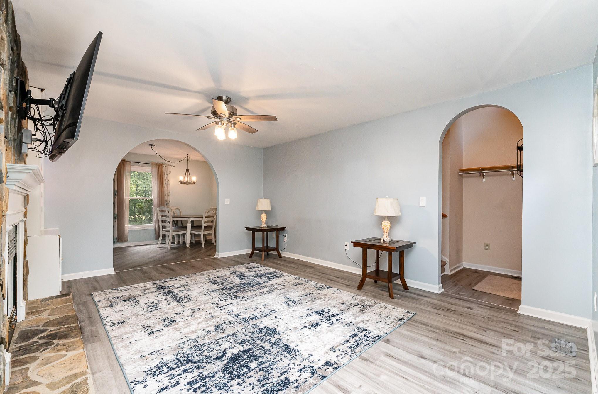 3884 Snider Circle Property Photo 7