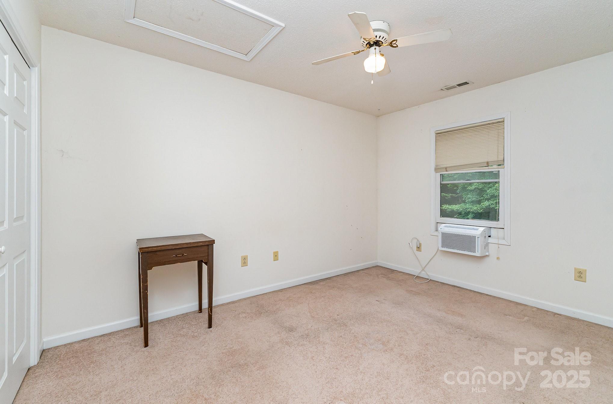 3884 Snider Circle Property Photo 22