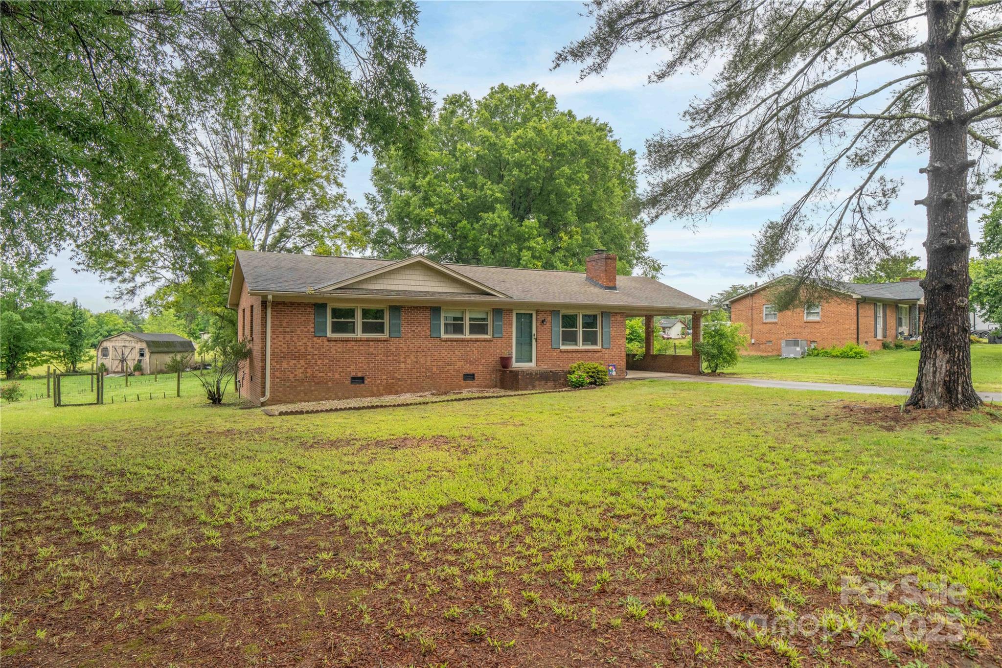 166 Stephanie Drive Property Photo 1