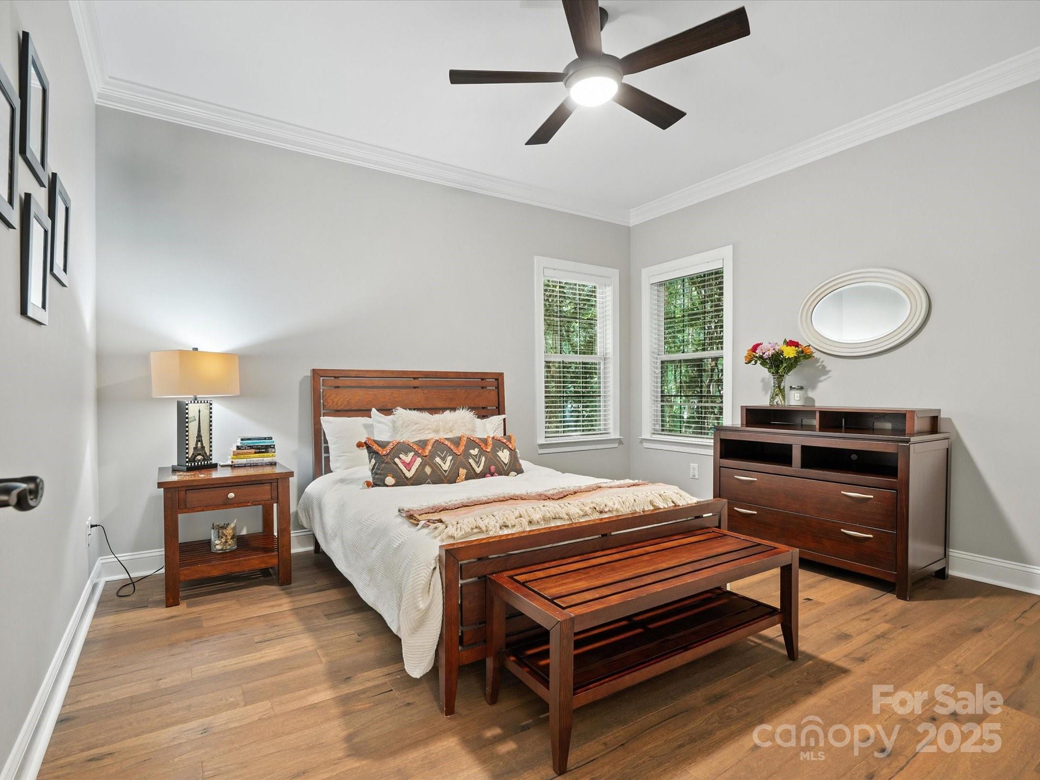 10300 Crestwood Drive Property Photo 31