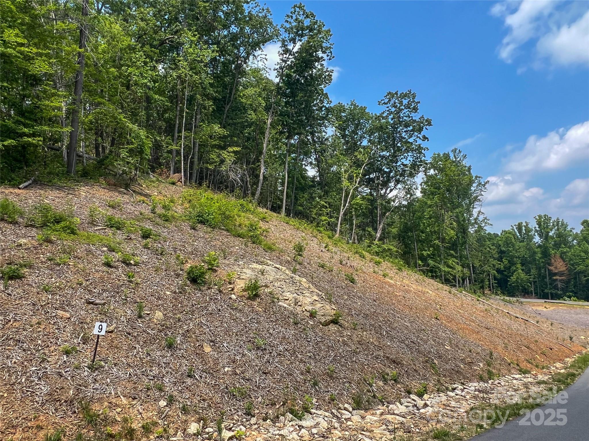 000 Northview Drive 9 Property Photo 3