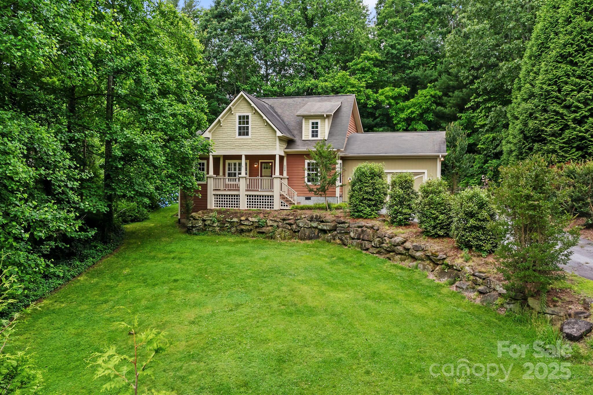 508 Fairway Drive Property Photo 1