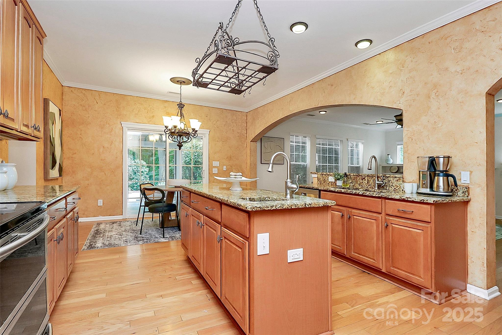 14904 Rosemary Way Drive Property Photo 10