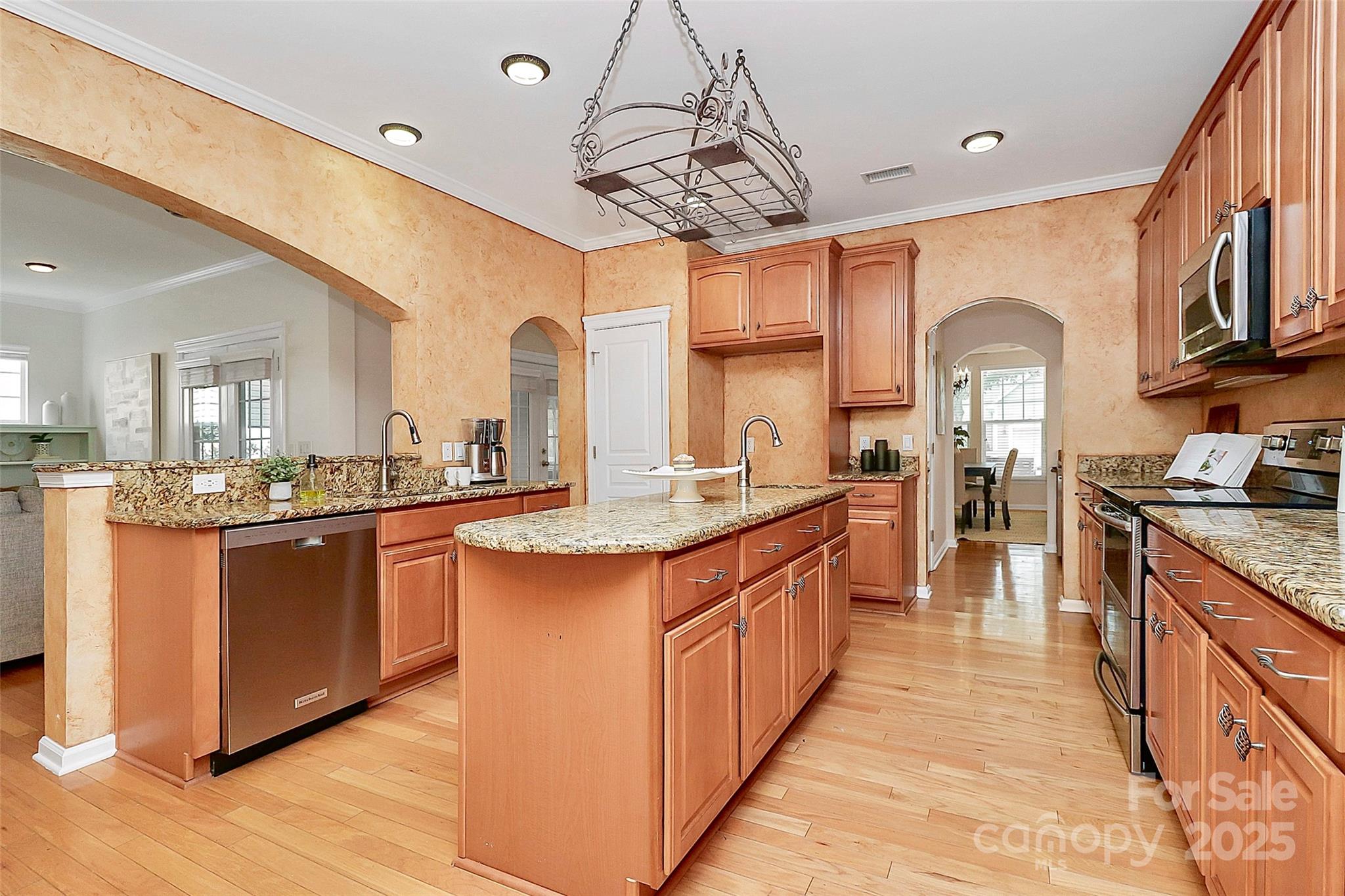 14904 Rosemary Way Drive Property Photo 11