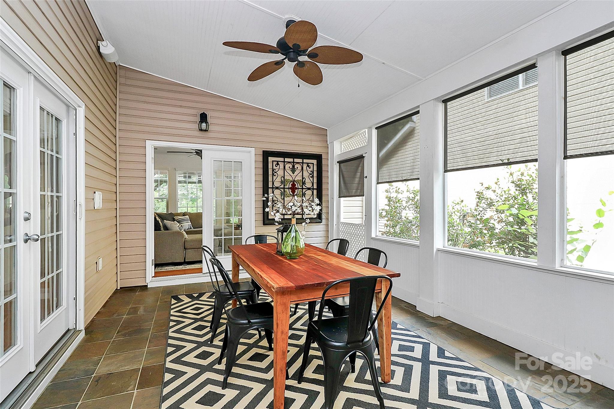 14904 Rosemary Way Drive Property Photo 13