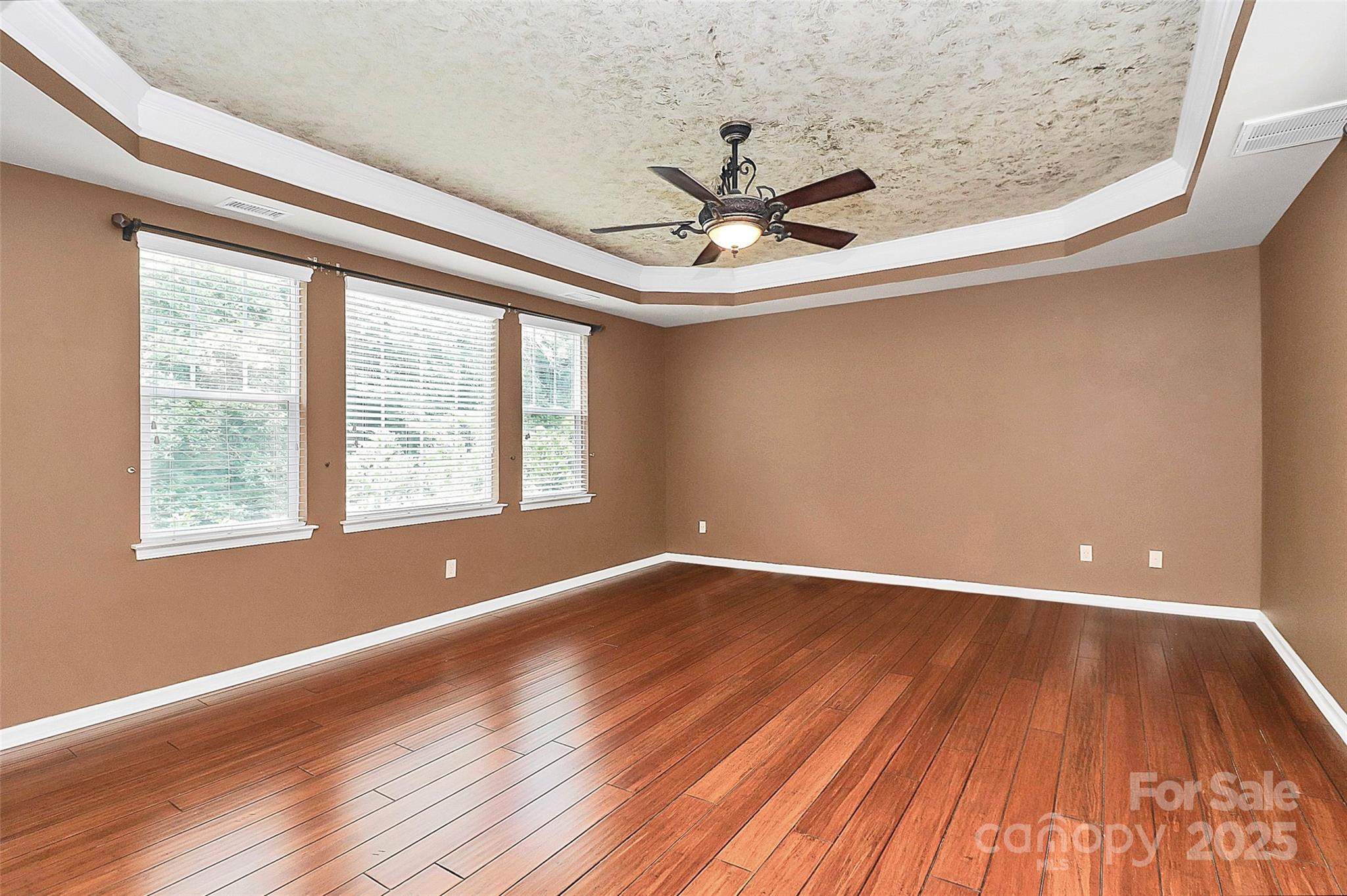 14904 Rosemary Way Drive Property Photo 28
