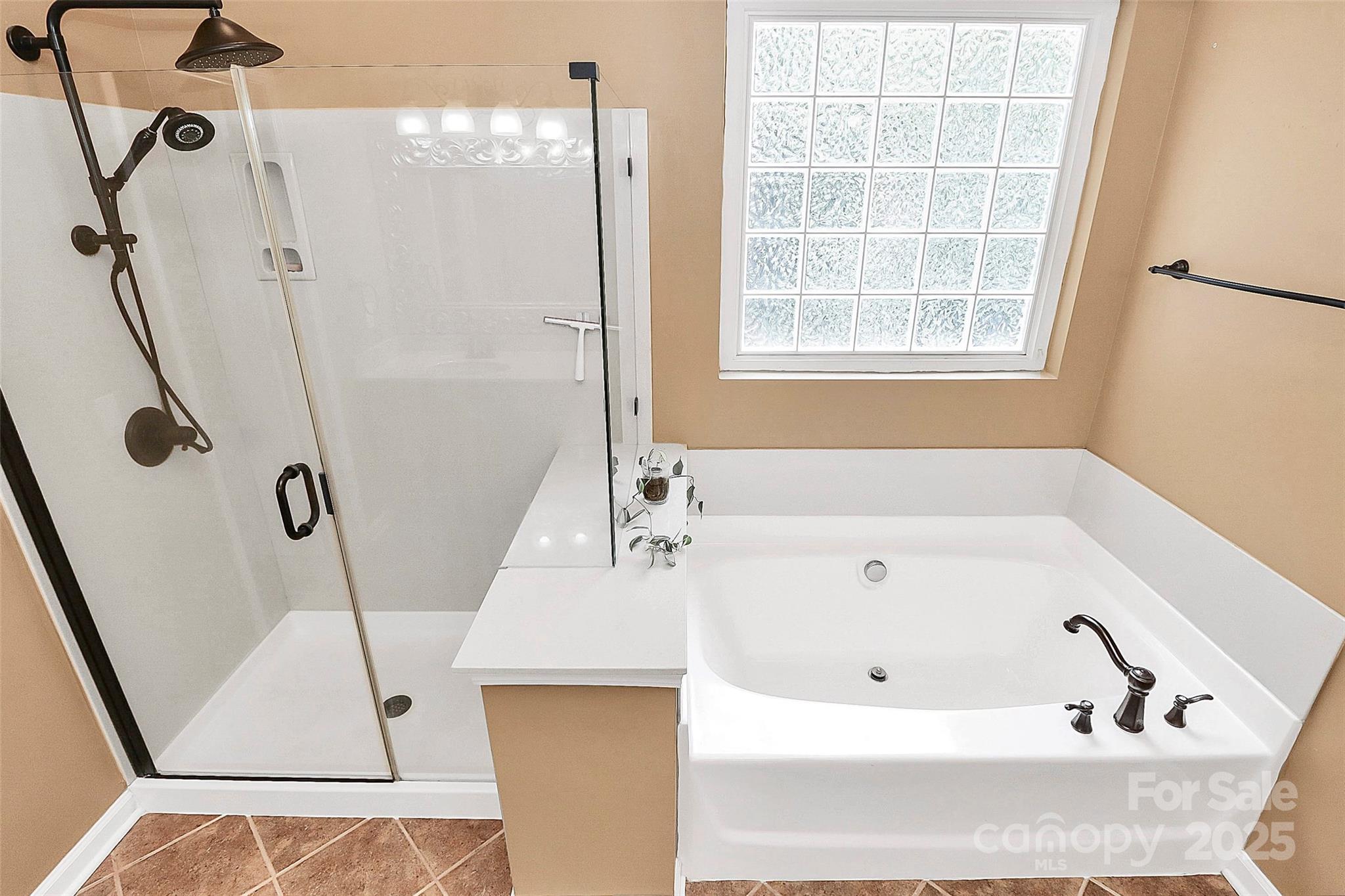 14904 Rosemary Way Drive Property Photo 29