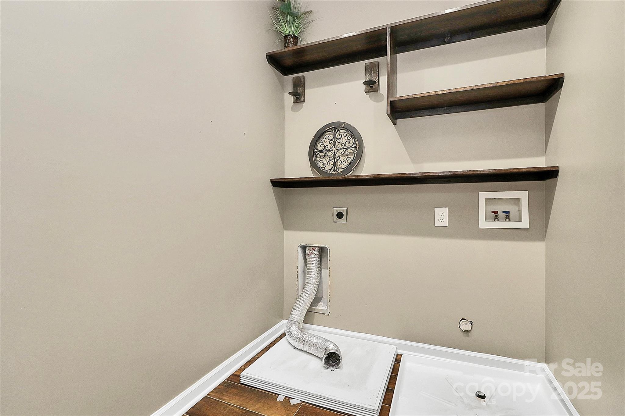 14904 Rosemary Way Drive Property Photo 35