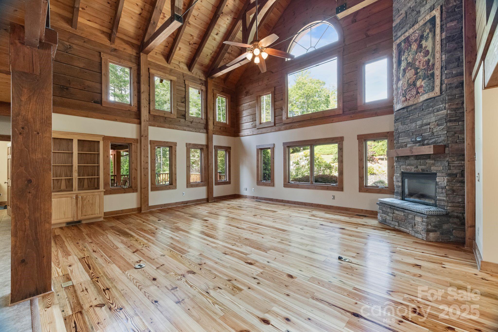 5626 Rocky Falls Lane Property Photo 11