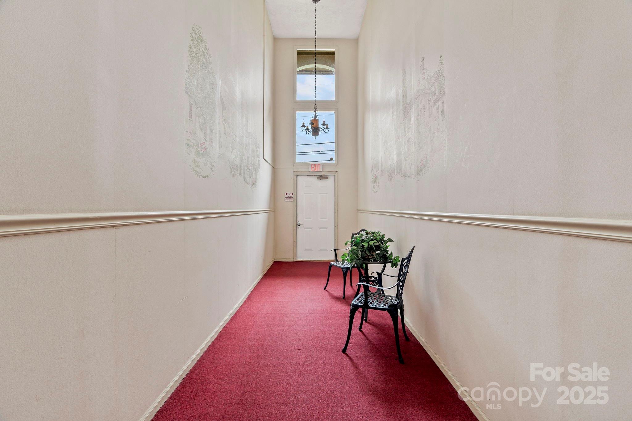 427 6th Avenue Unit B-8 Property Photo 4