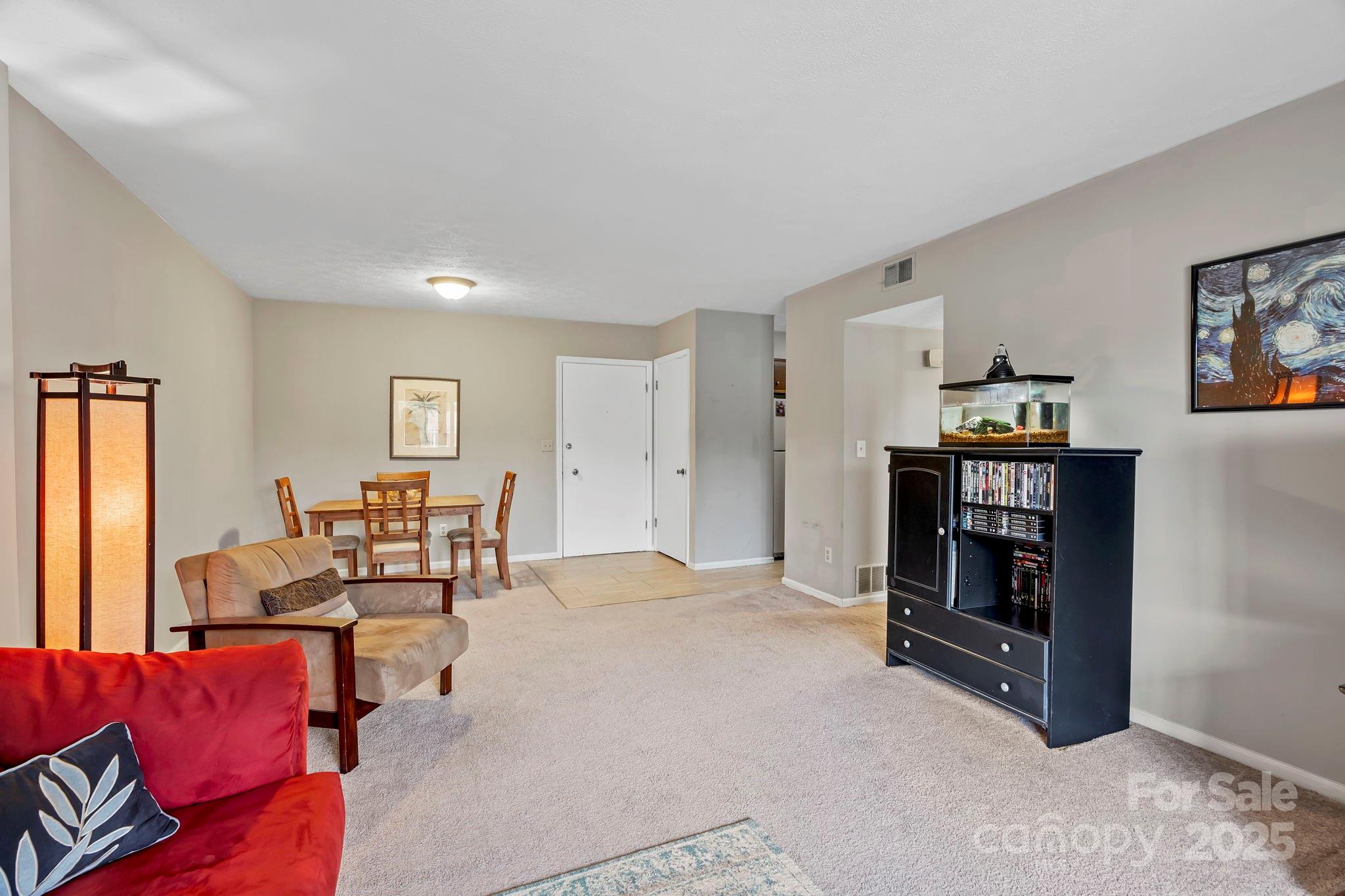 427 6th Avenue Unit B-8 Property Photo 9