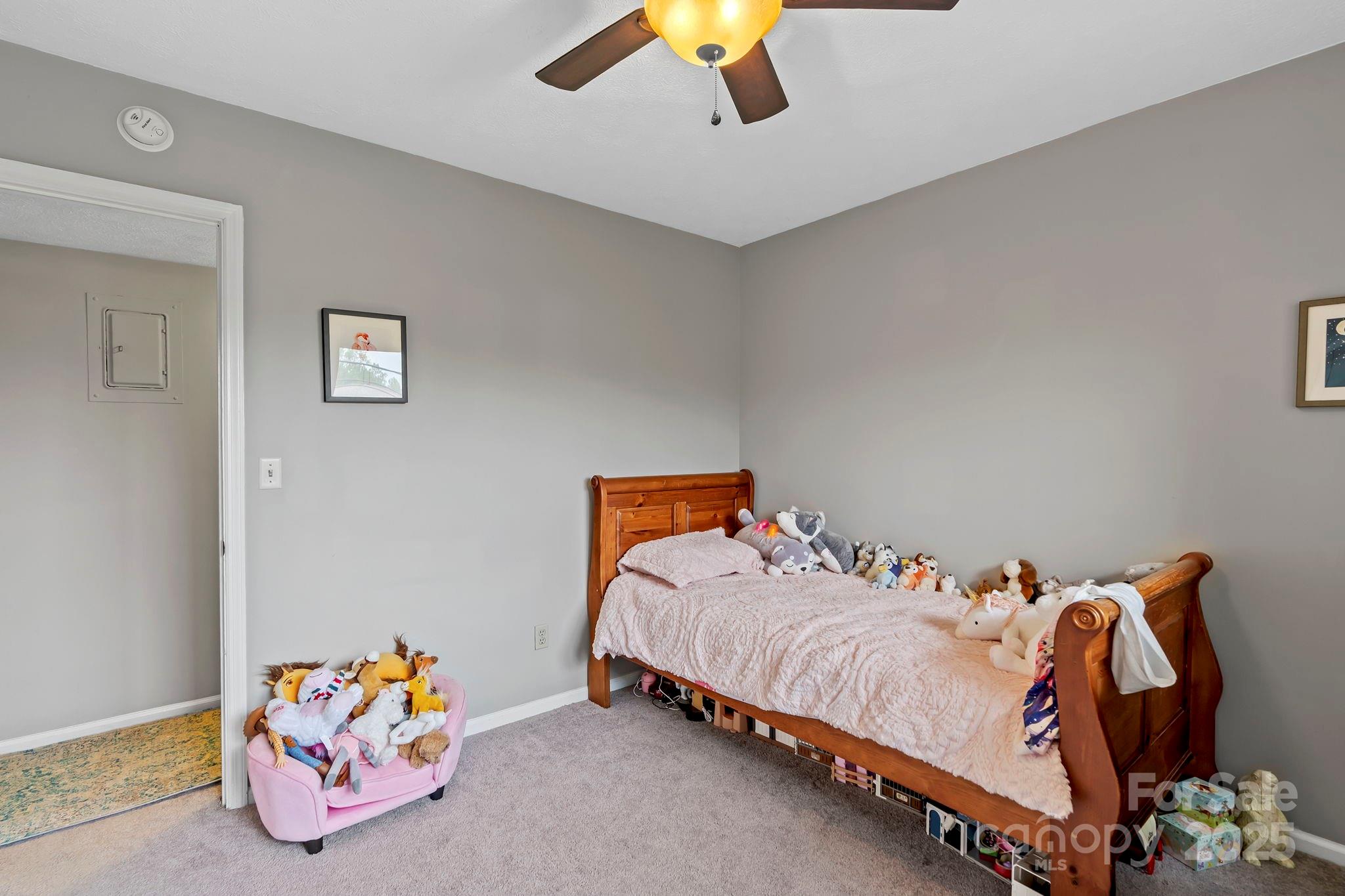 427 6th Avenue Unit B-8 Property Photo 16