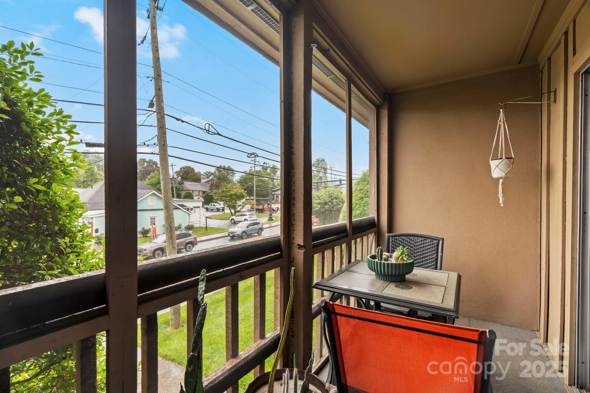 427 6th Avenue Unit B-8 Property Photo 20