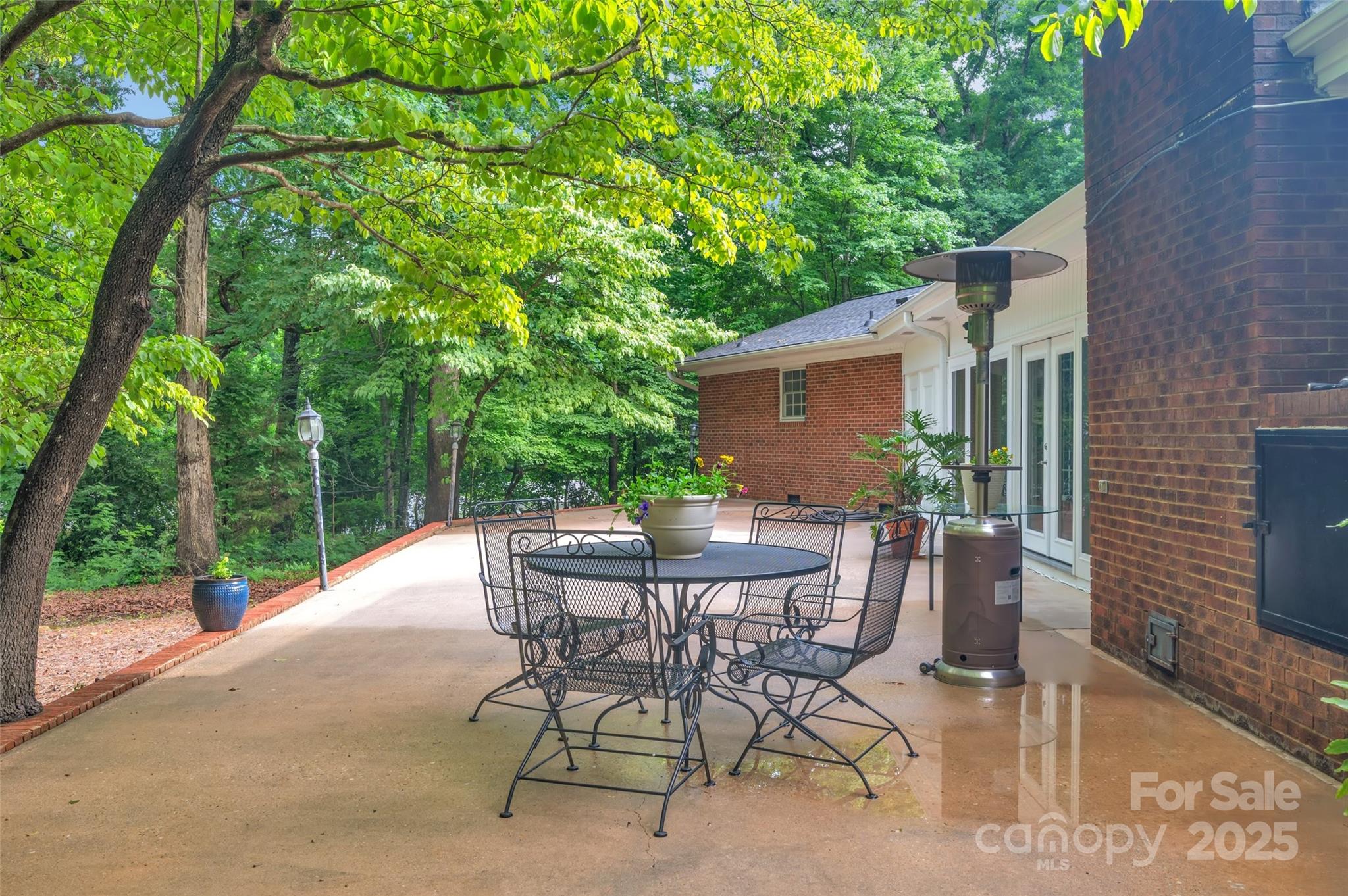 514 Wood Street Property Photo 33