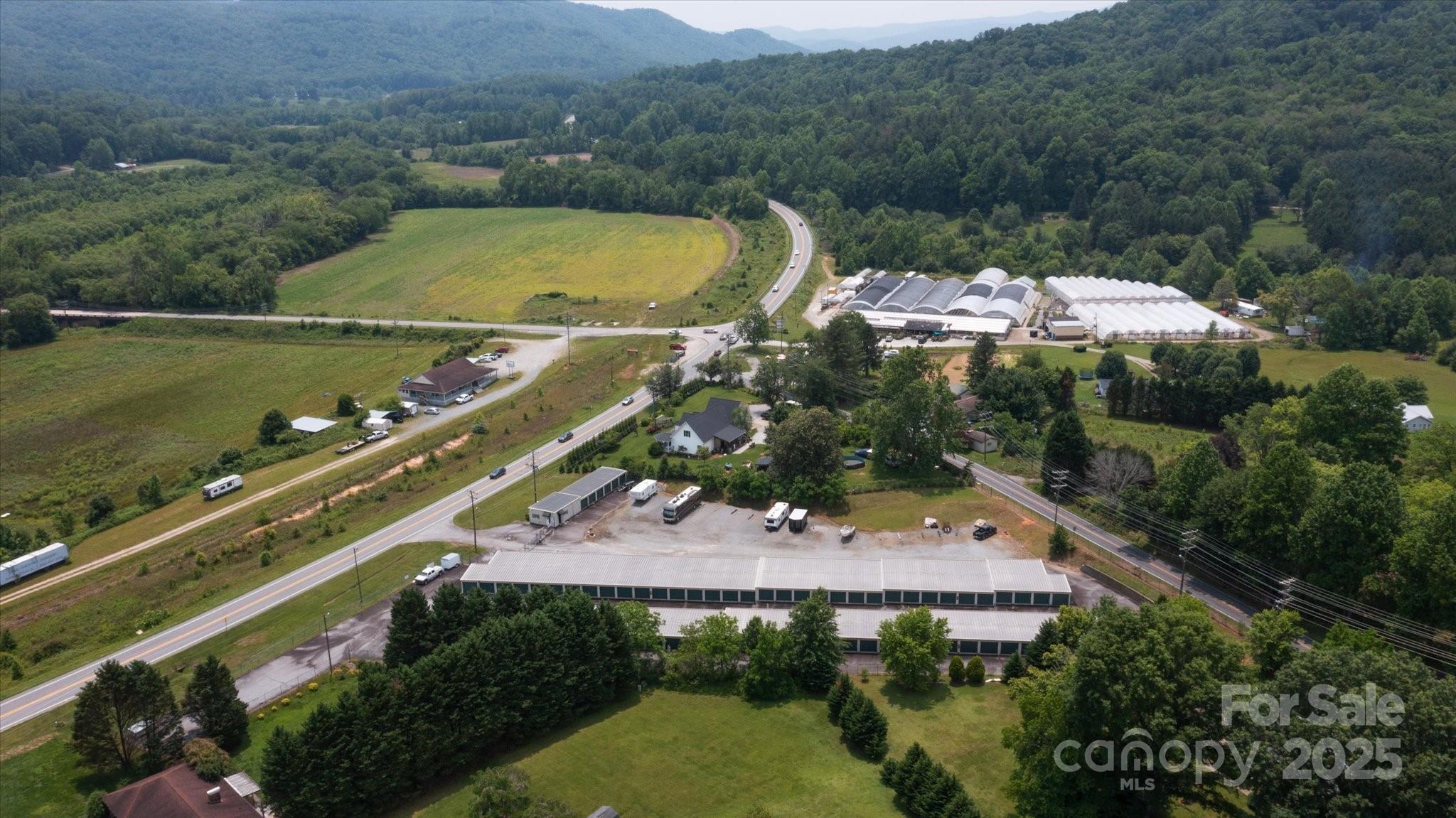 6185 Hendersonville Highway Property Photo 20