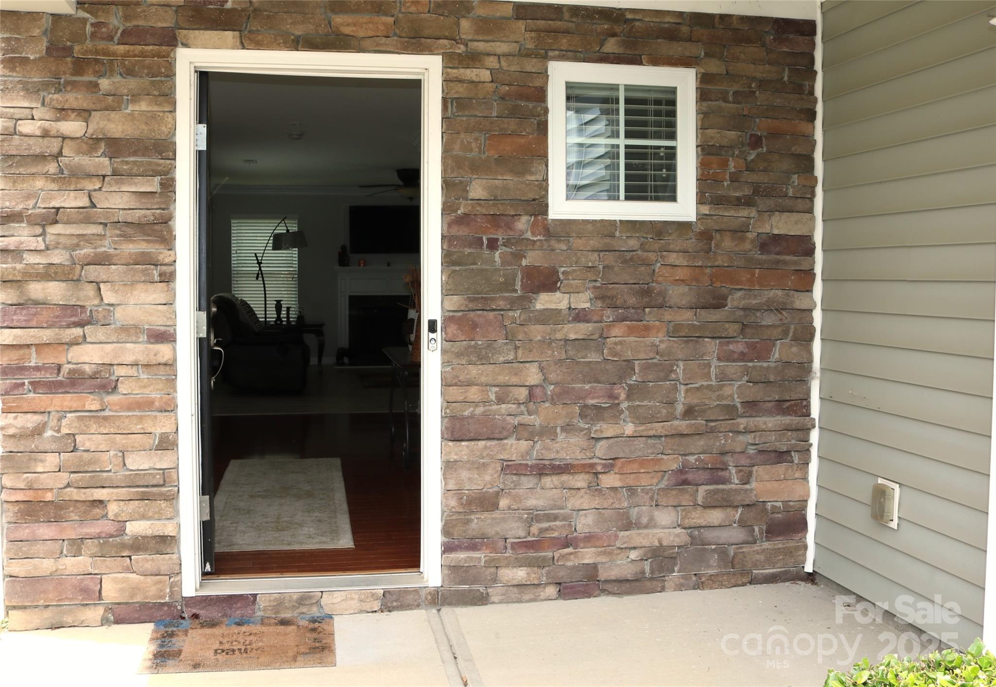 10726 Greenhead View Road Property Photo 3