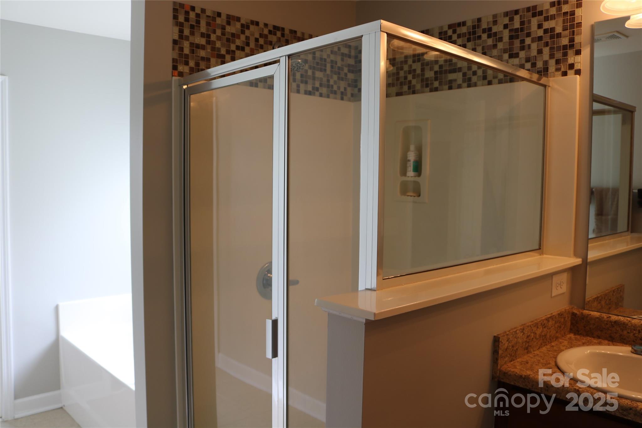 10726 Greenhead View Road Property Photo 18