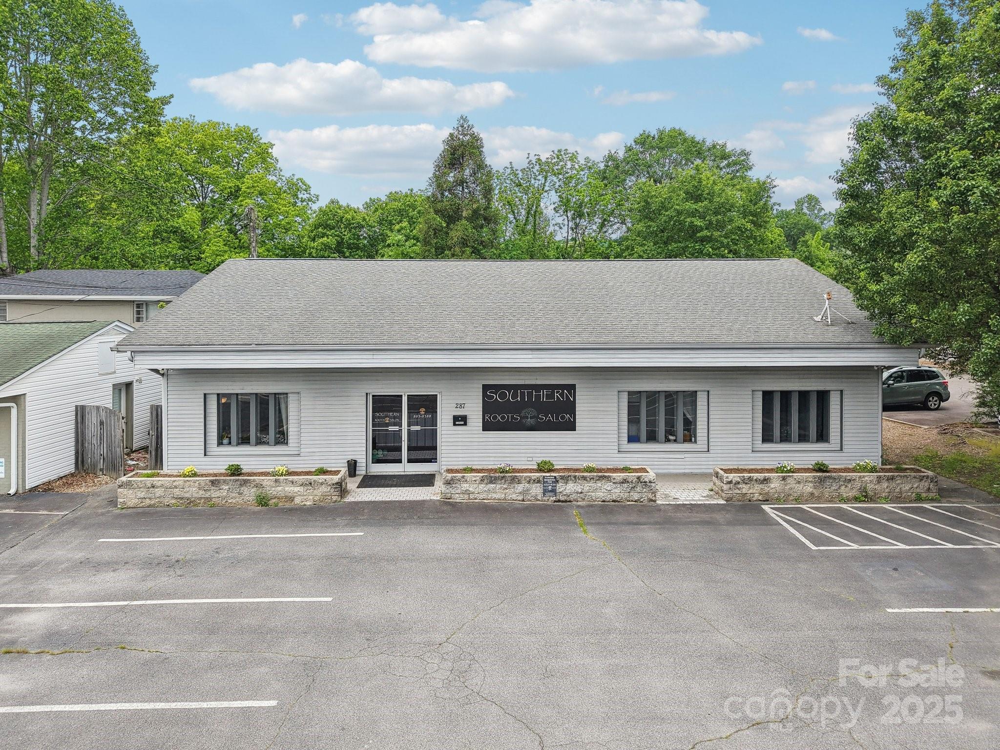 287 N Caldwell Street Property Photo 1