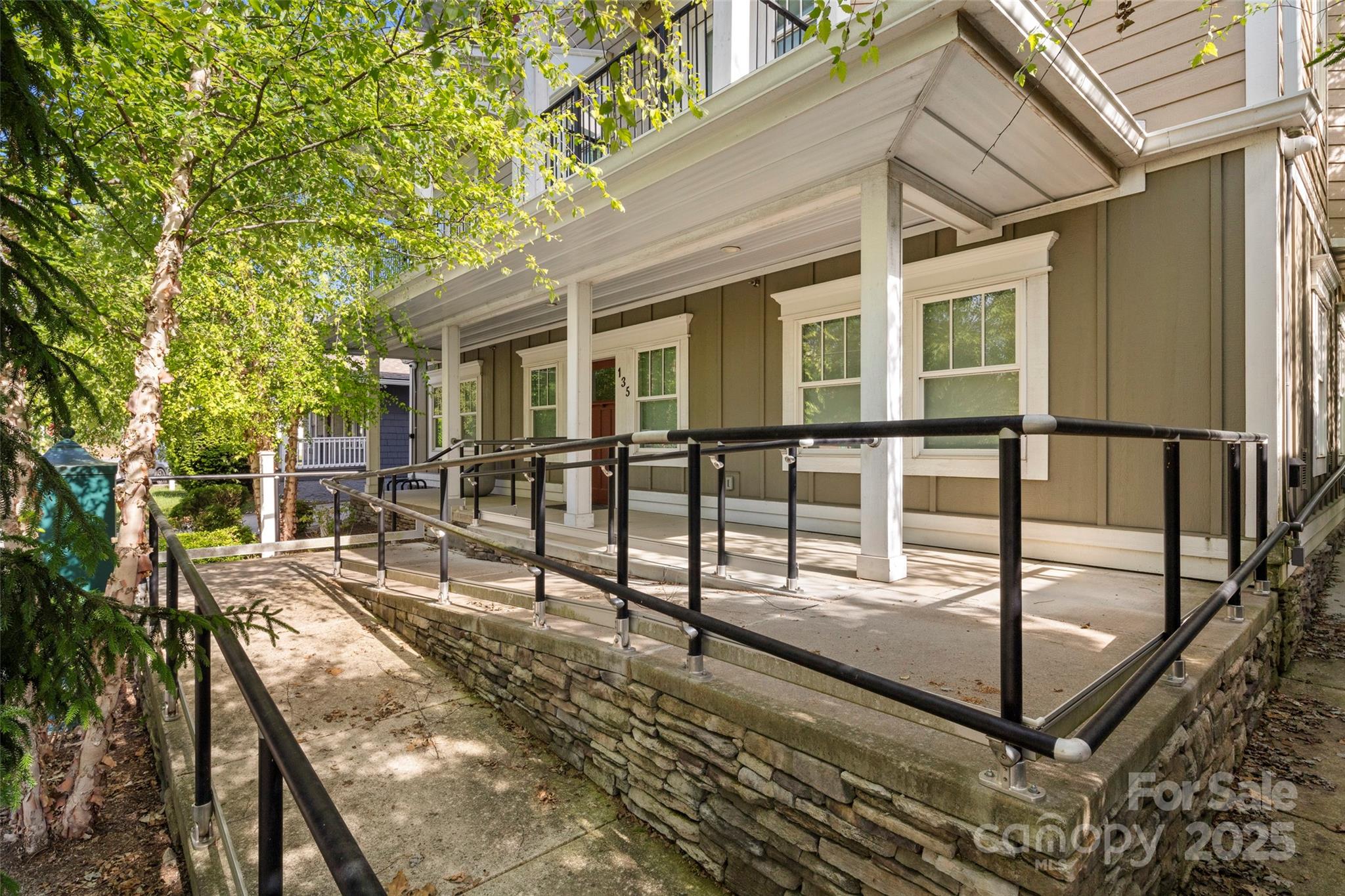 135 Broad Street Property Photo 2