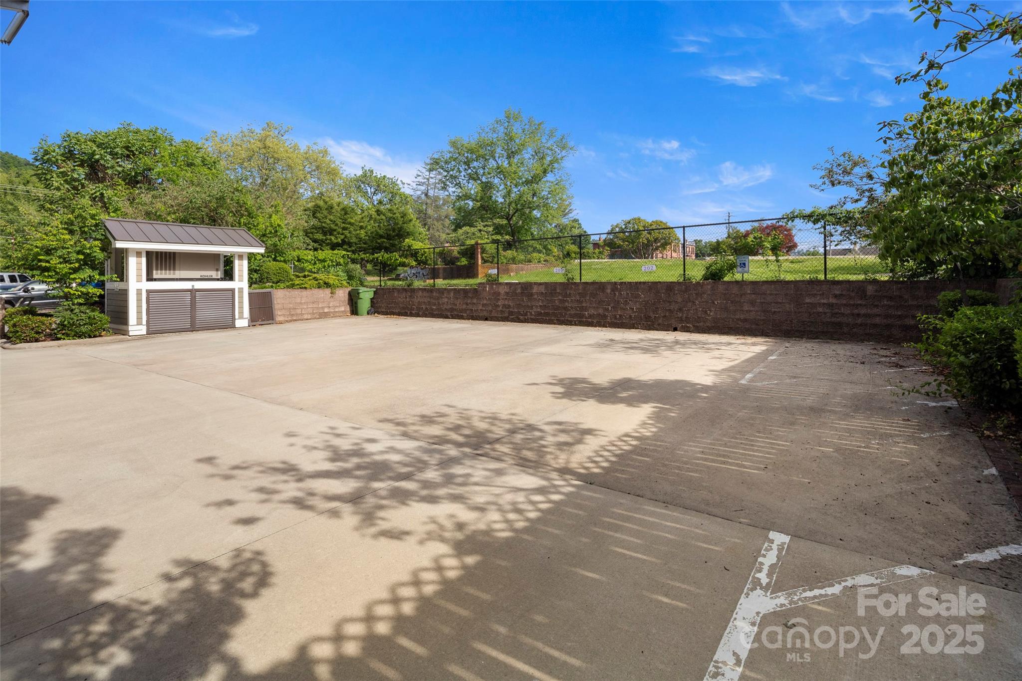 135 Broad Street Property Photo 3