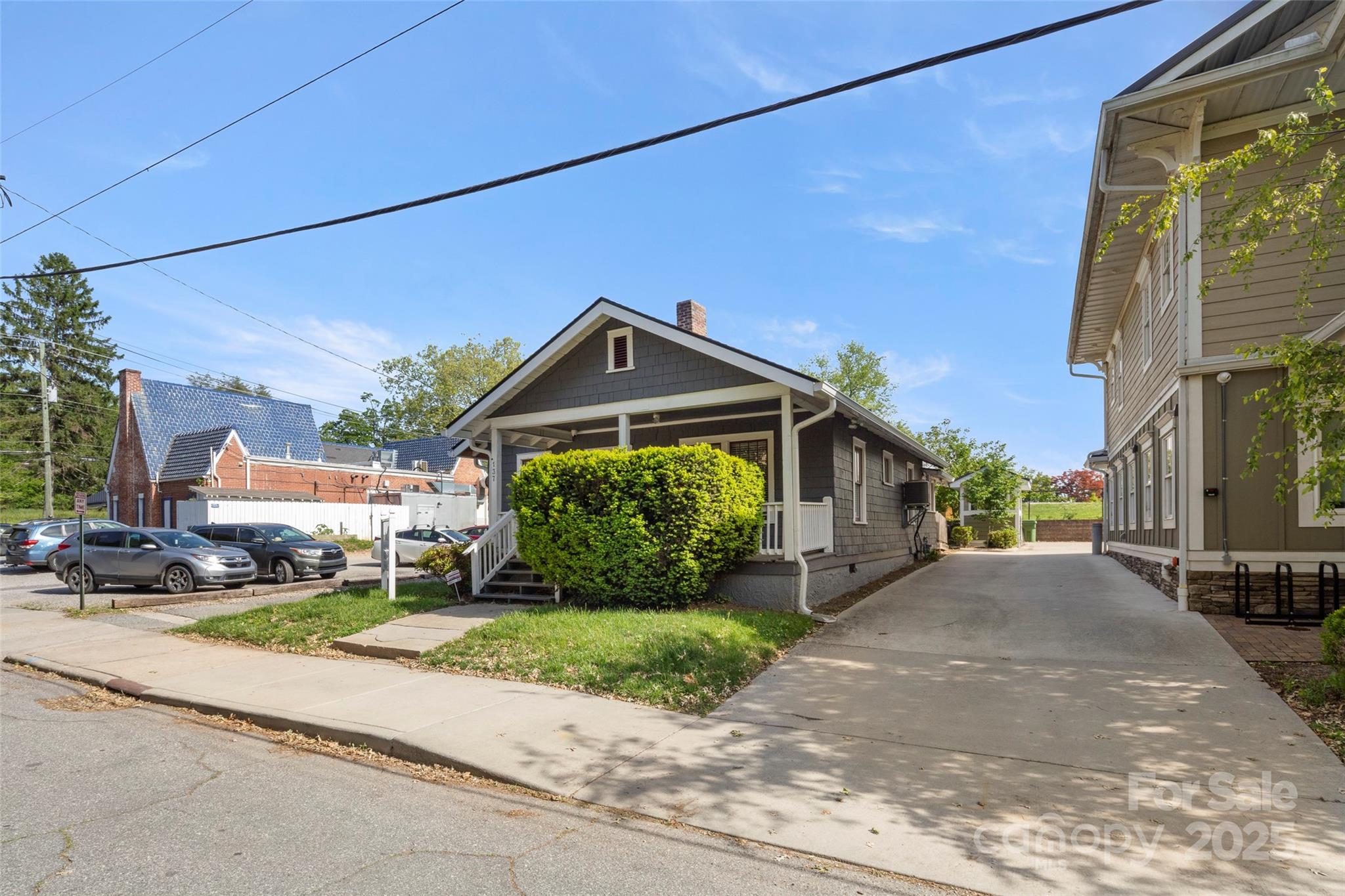 137 Broad Street Property Photo 3