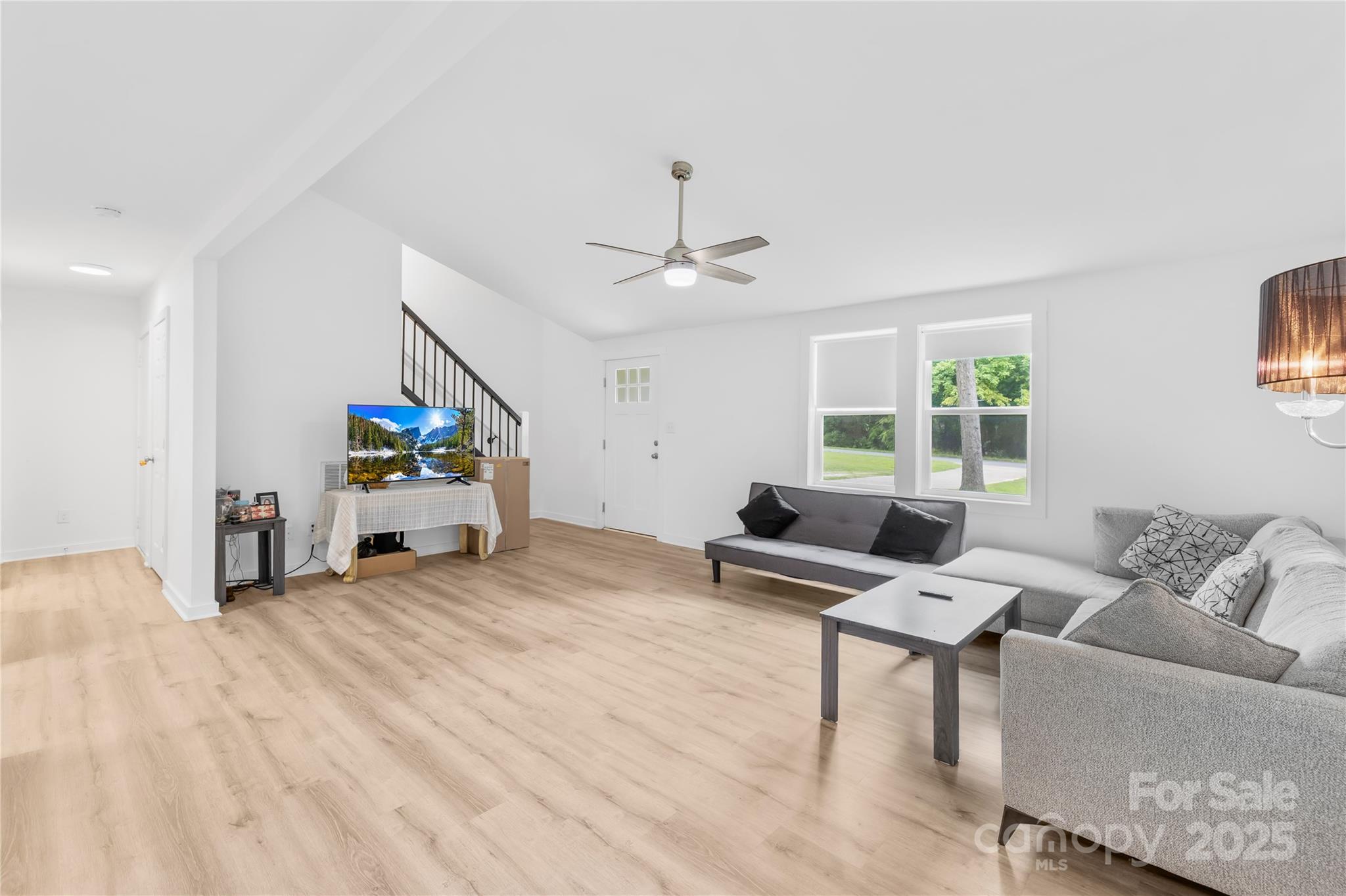 221 Reliance Road Property Photo 7