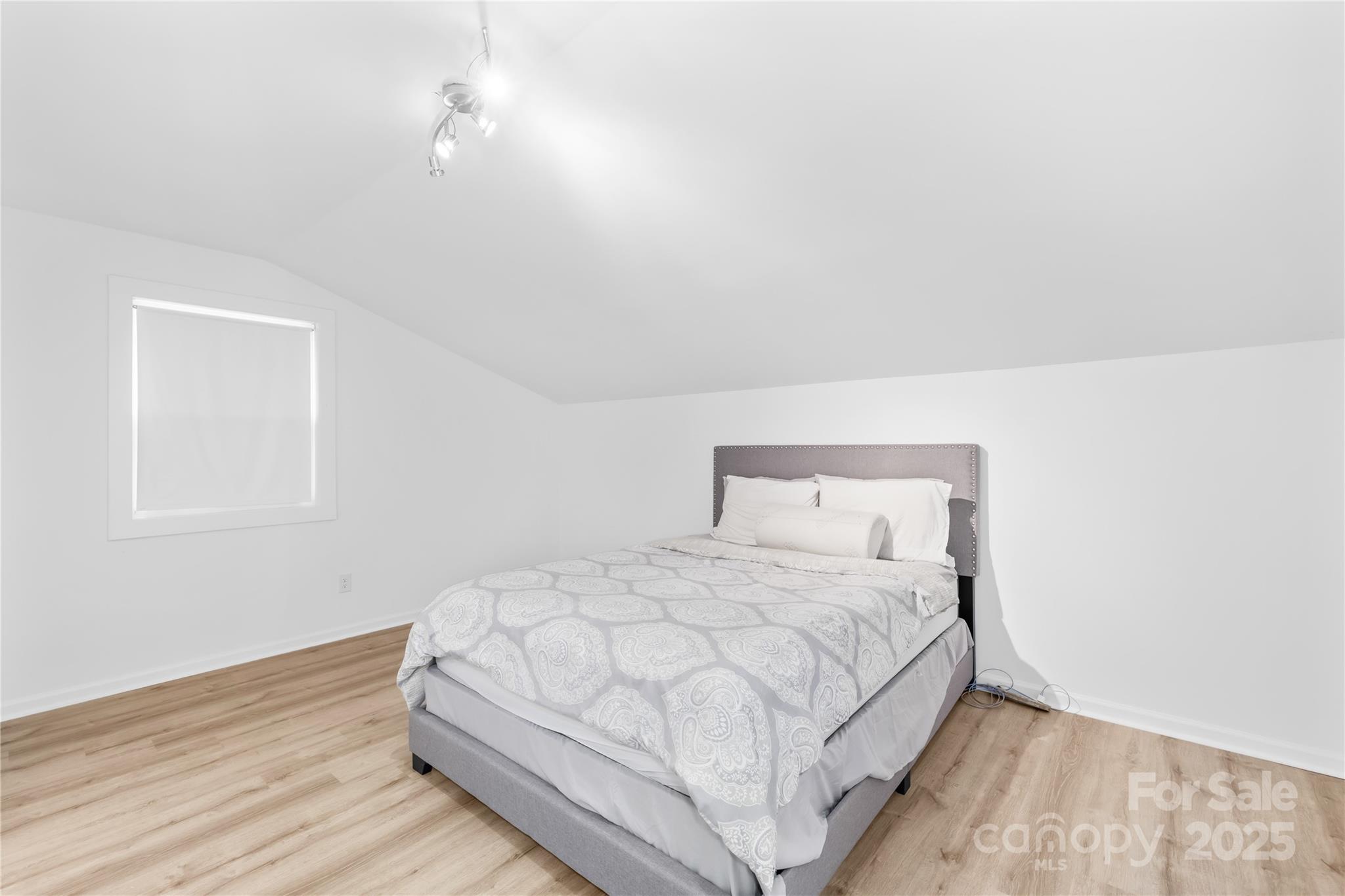 221 Reliance Road Property Photo 20