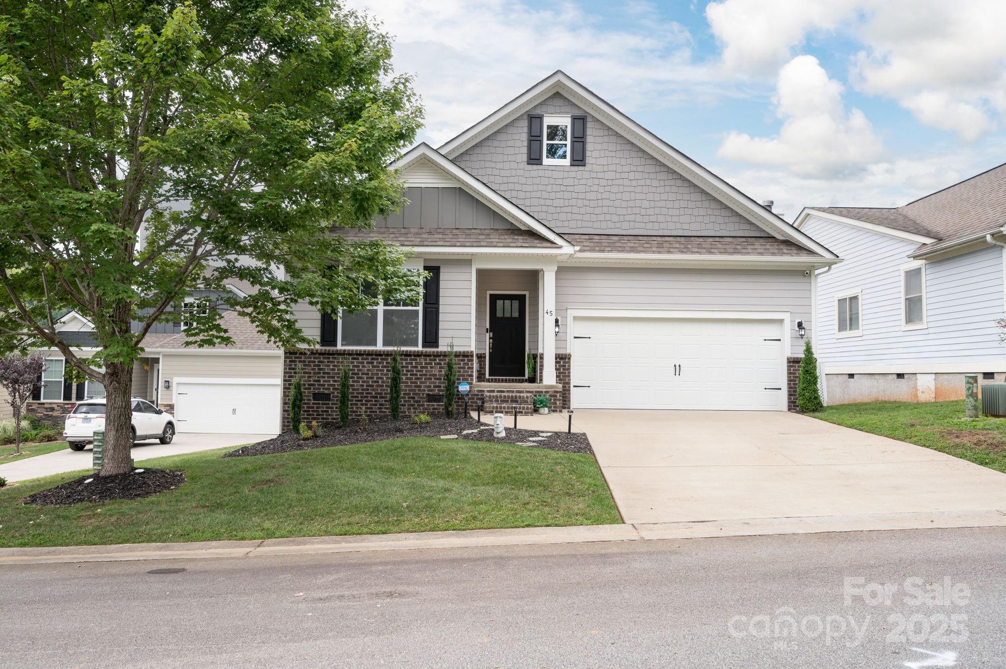 45 Dreambird Drive Property Photo 1