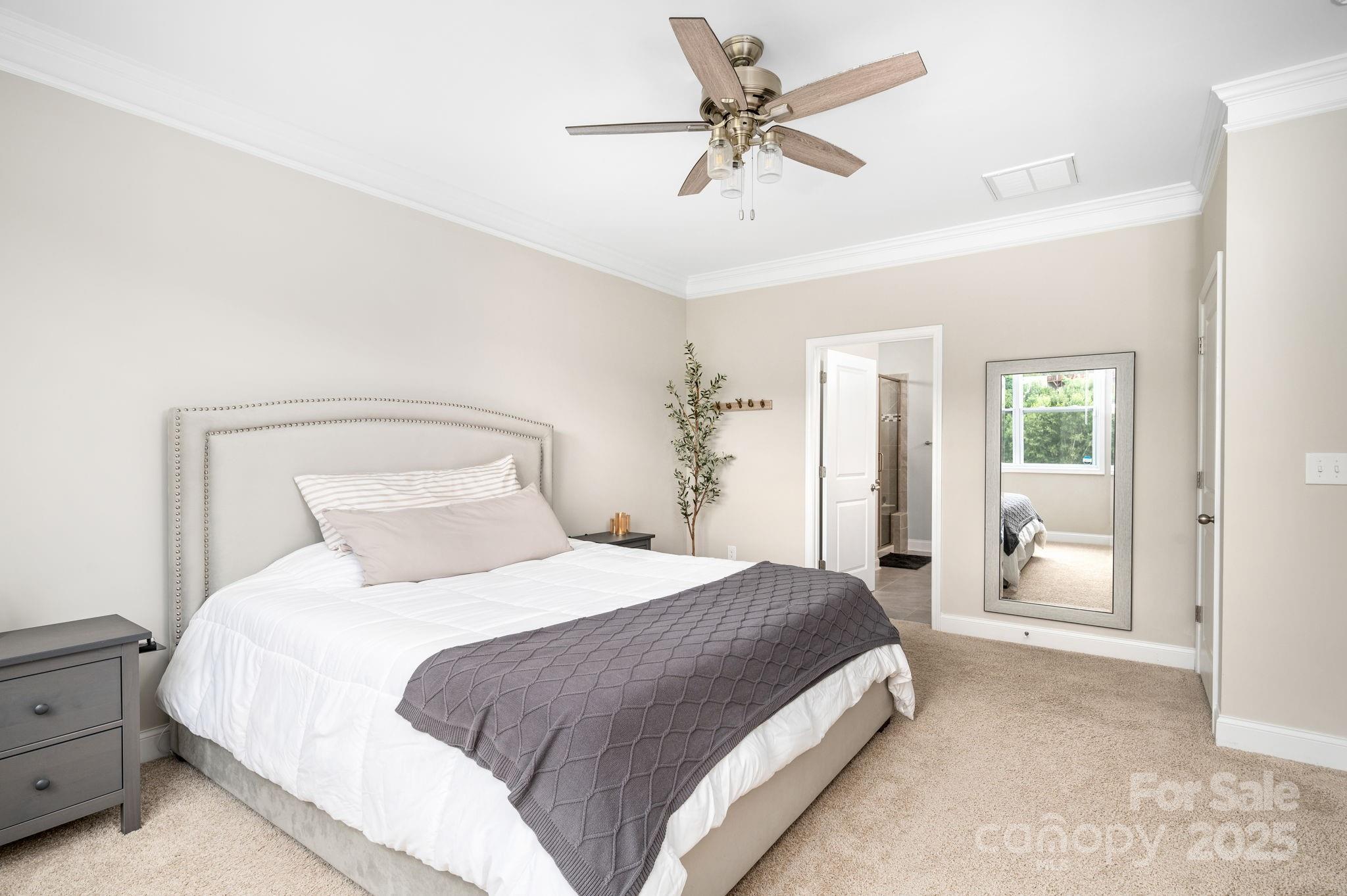45 Dreambird Drive Property Photo 23