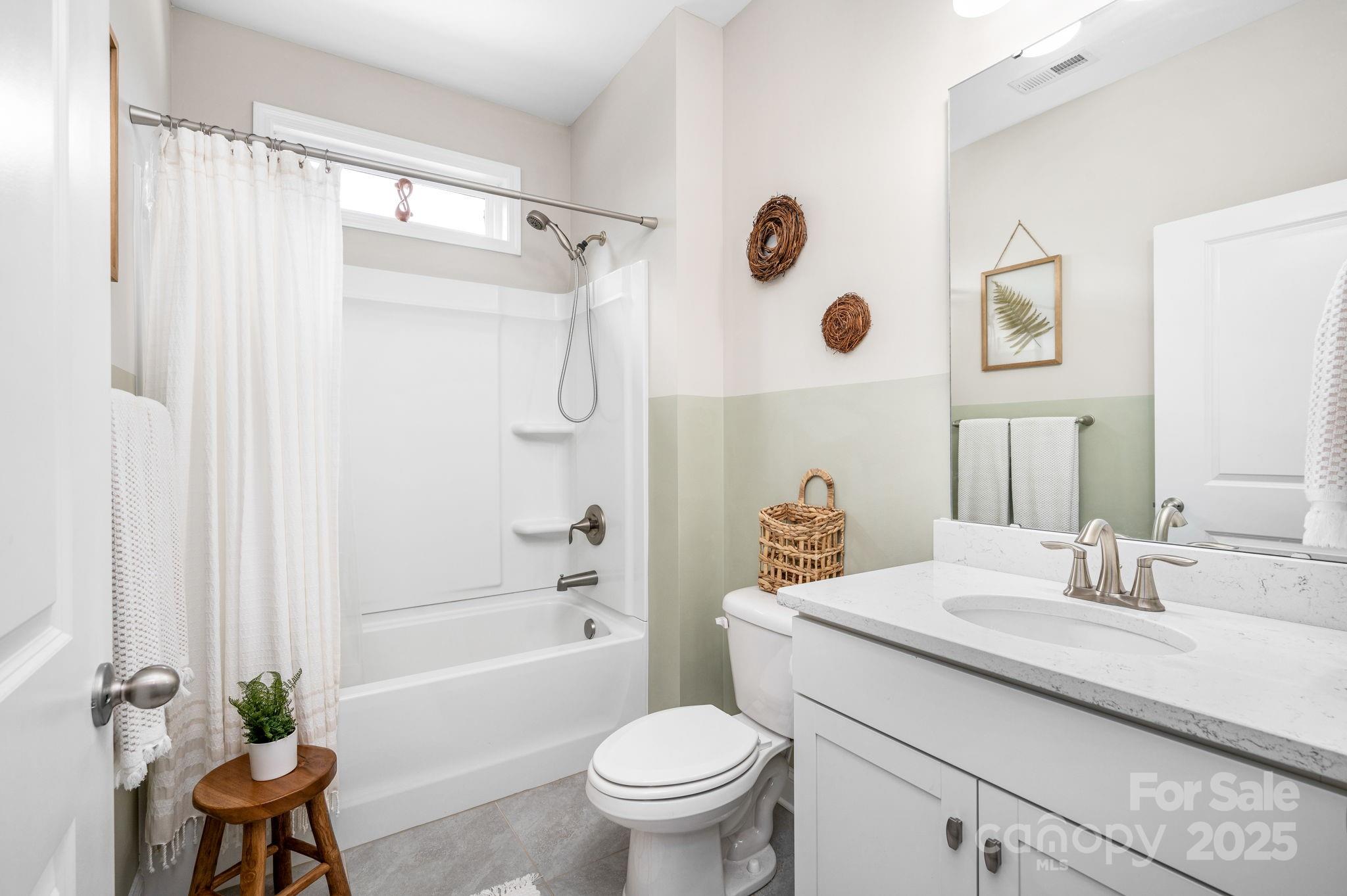 45 Dreambird Drive Property Photo 27
