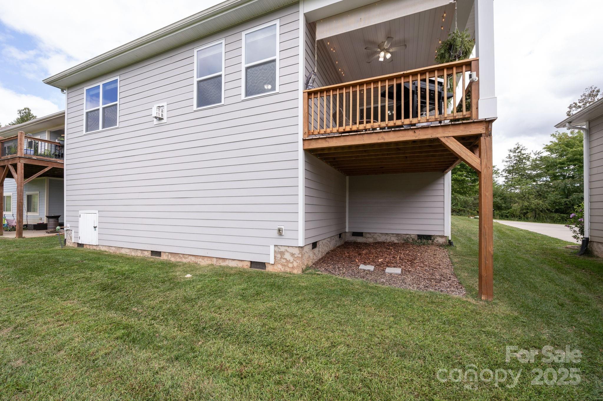 45 Dreambird Drive Property Photo 32