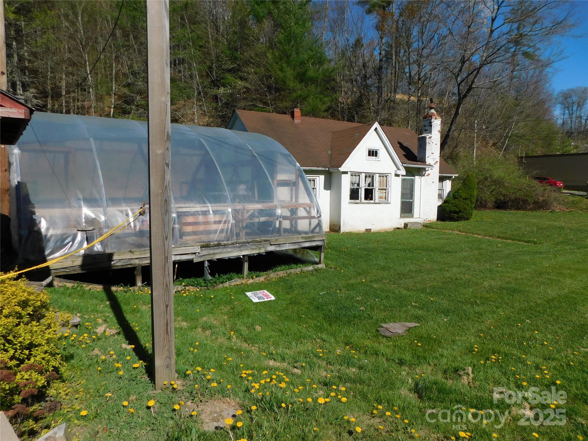 4294 Linville Falls Highway Property Photo 7