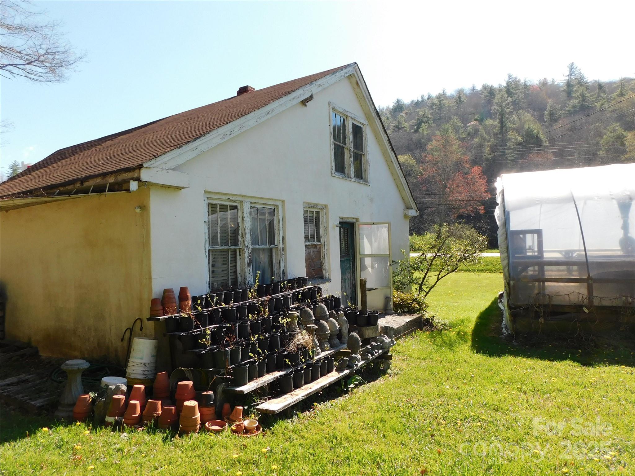 4294 Linville Falls Highway Property Photo 26